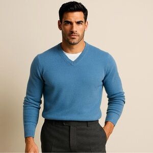 Neiman Marcus Cashmere Azure V-Neck Sweater. Size M.